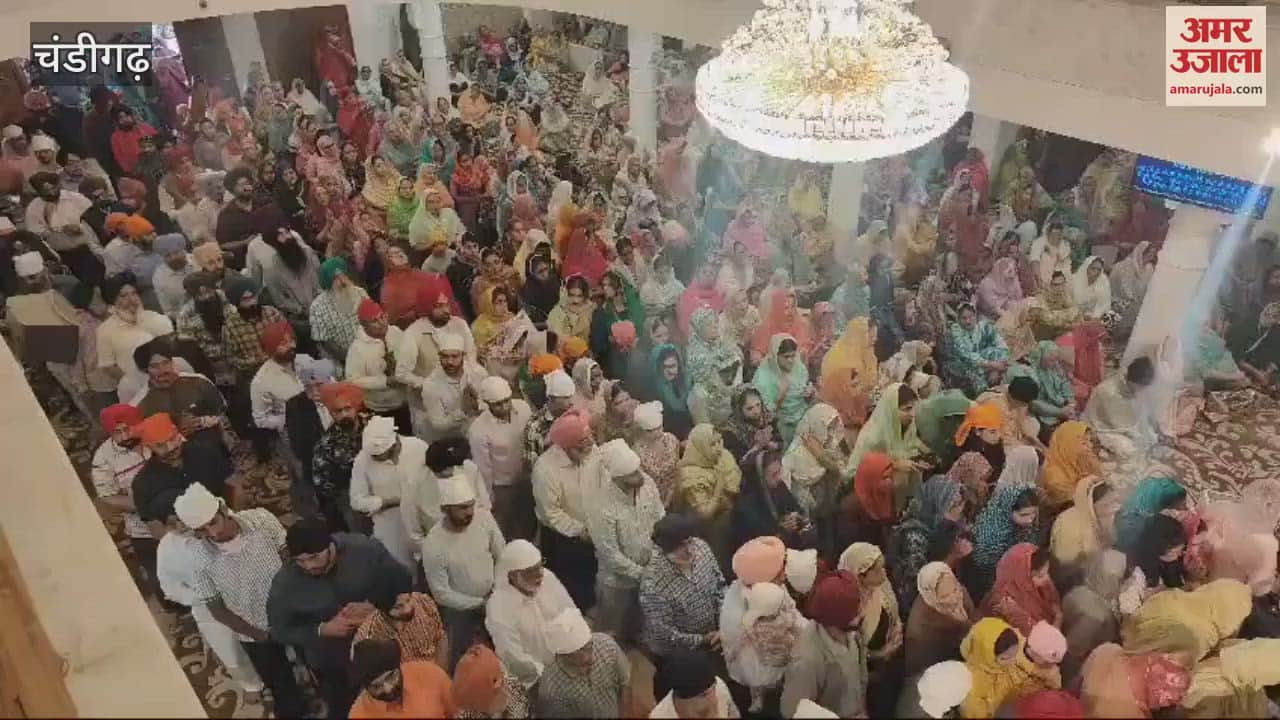 VIDEO : devotees gathered to pay obeisance at Gurudwara of Sector 34 on Guru Parv