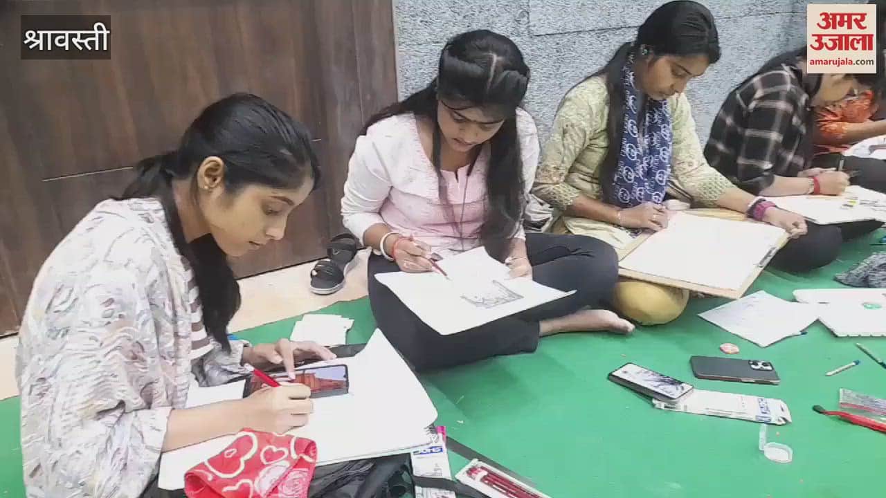 VIDEO : Painting and sketching fascinated people in Kashi Sansad competition