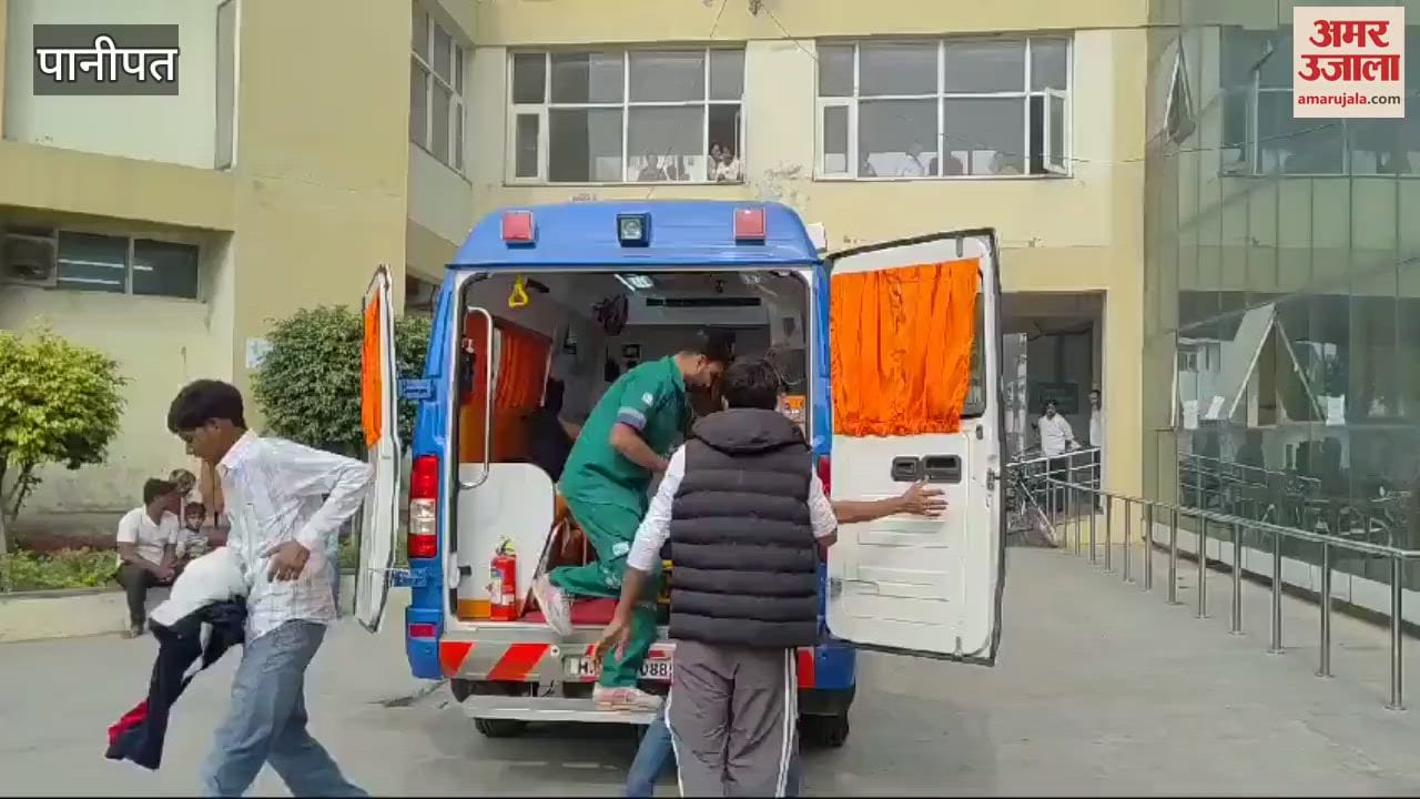VIDEO : Accident in Panipat, followers coming to Nirankari Samagam in pickup collided with truck, 12 injured