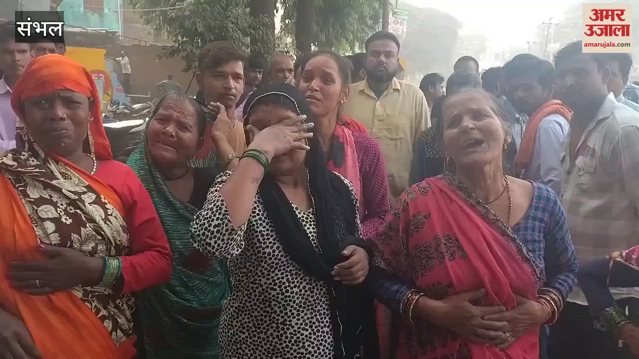 VIDEO : Illegal houses and shops have been built in Chandausi, responsible people have no clue, now they are demolishing them