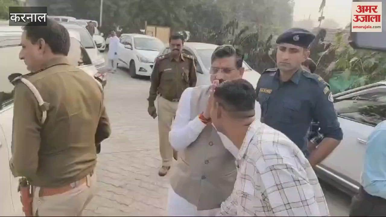 VIDEO : Cabinet Minister Krishna Bedi reached BJP office in Karnal