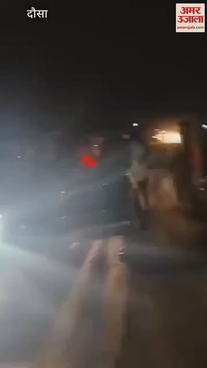 There was a fight between the bride and groom over parking of the car, 1 among 7 people seriously injured