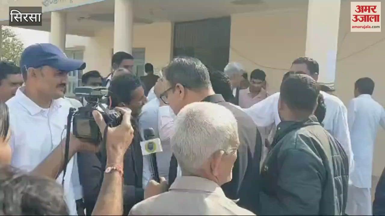 VIDEO : The chair of Nathusari Chopta Panchayat Samiti President Suraj Bhan Bumra of Sirsa was saved