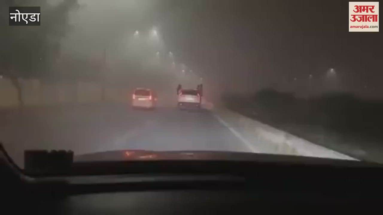 VIDEO : men riding cars in Greater Noida West performed stunts with their cars