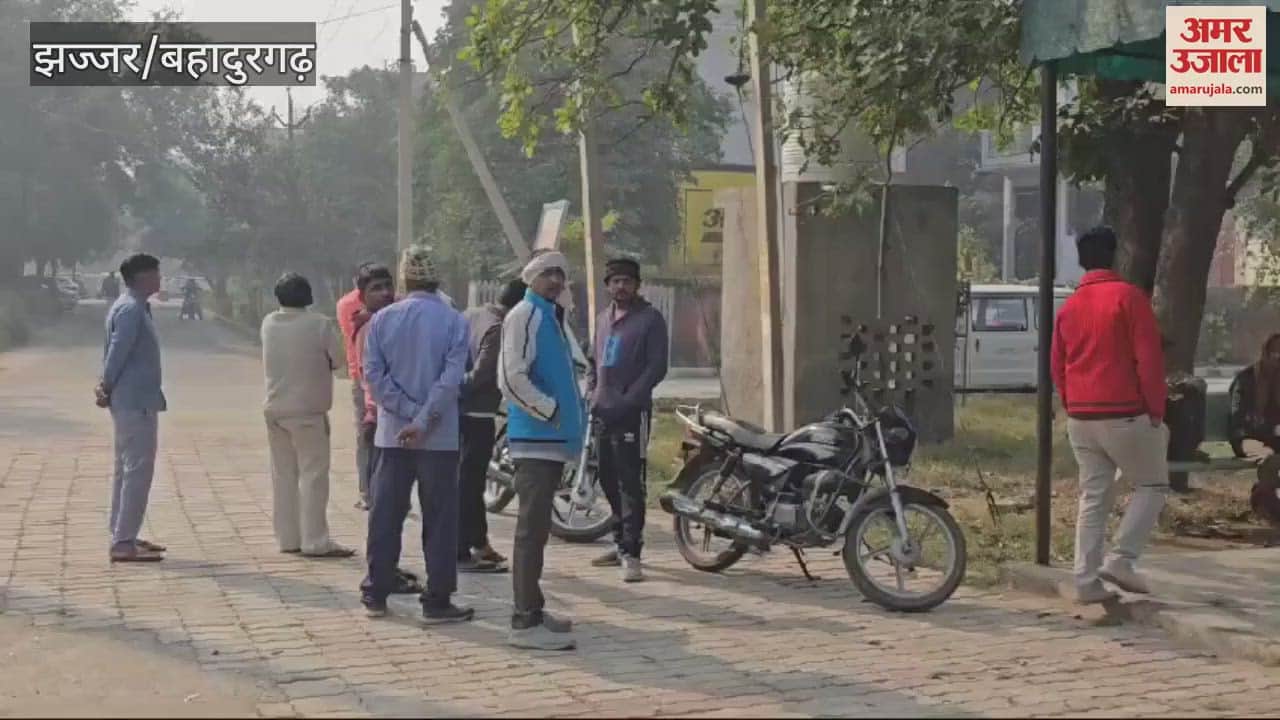 VIDEO : Scooty rider died after being hit by an unknown vehicle in Jhajjar