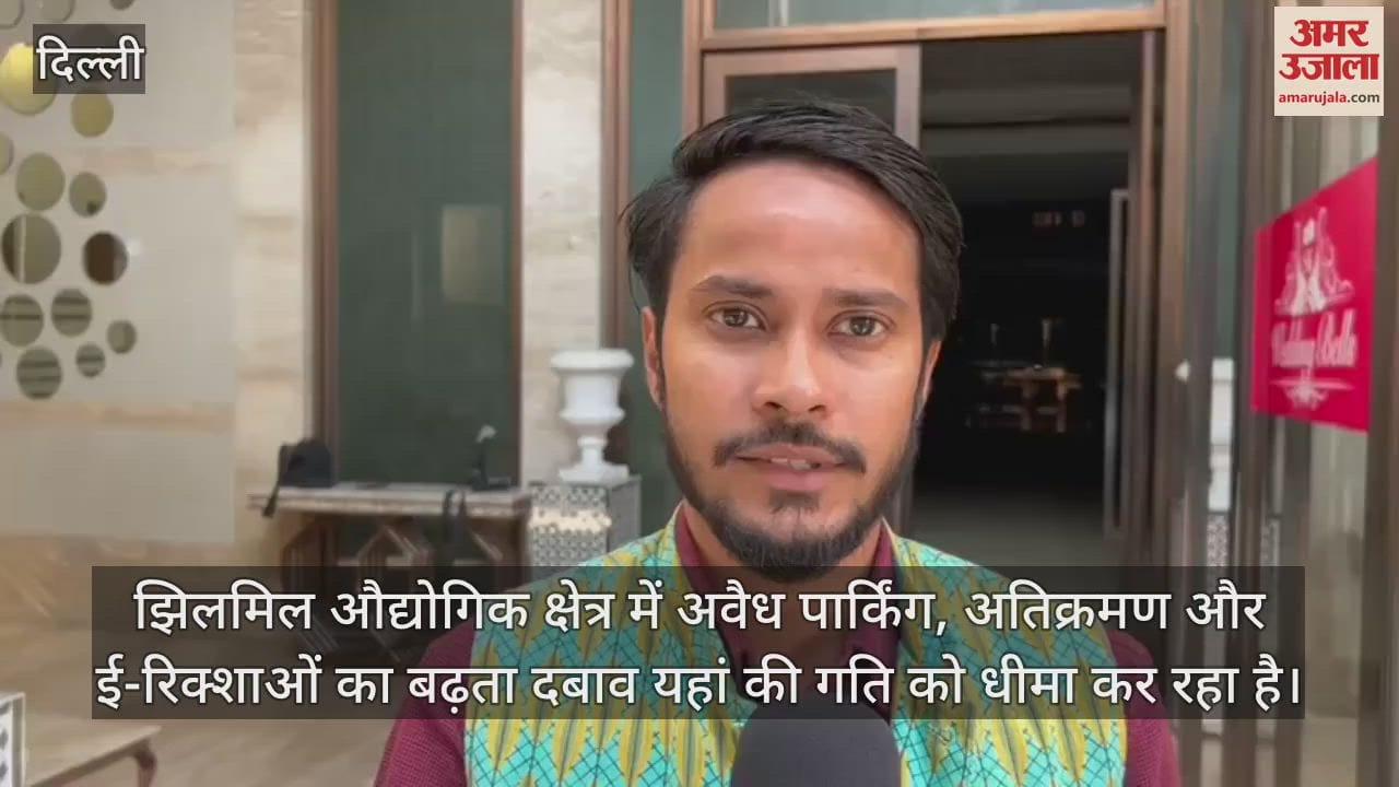 VIDEO : Illegal parking and encroachment spread chaos in Jhilmil industrial area