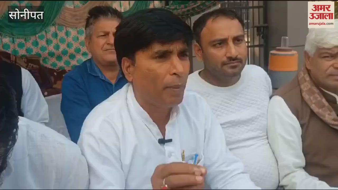 VIDEO : district councilors wrote letter in blood to remind Chief Minister of his promise