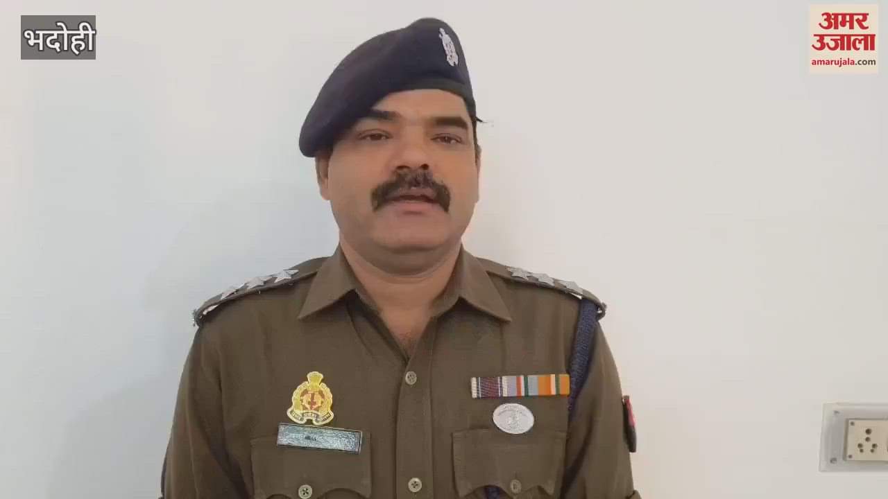 VIDEO : Two criminals arrested with 24 batteries in bhadohi steal from towers 68 thousand cash recovered