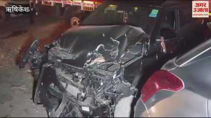 VIDEO : Uncontrolled truck hits five vehicles in Rishikesh