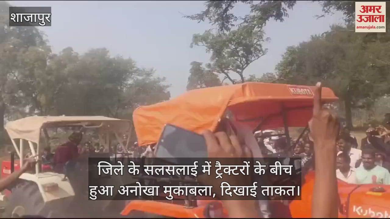 Sahu attends Pandit Dhirendra Shastri's visit He reached Jhansi and supported the Sanatan Hindu Ekta Yatra.