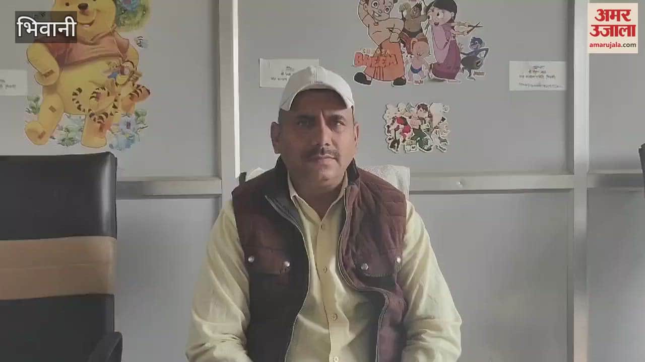 VIDEO : drunken father tortured a six-year-old innocent child and beat him with slippers In Bhiwani