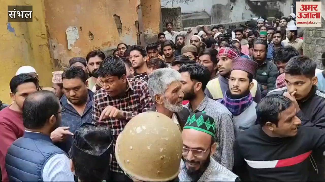 VIDEO : Another new video of Sambhal violence surfaced, rioters were seen burning bikes behind Jama Masjid