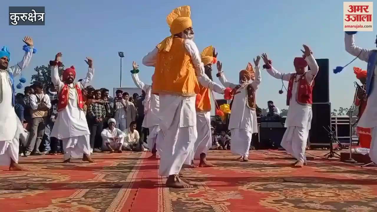 VIDEO : पंजाब के झूमर नृत्य पर झूम रहे देशभर के लोग