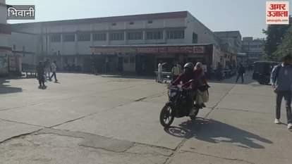 VIDEO : person was found dead in a deserted place of Vaishya Ground in Bhiwani