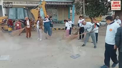 VIDEO : MLA Laxman Singh Yadav launched mega cleanliness drive in Rewari