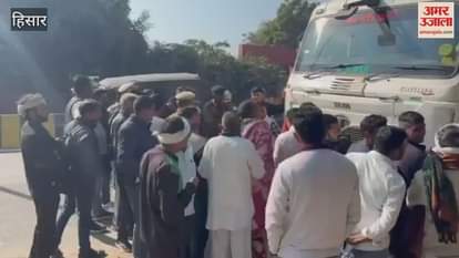 VIDEO : Dumper hits roadways bus in Hansi, passengers escape narrowly