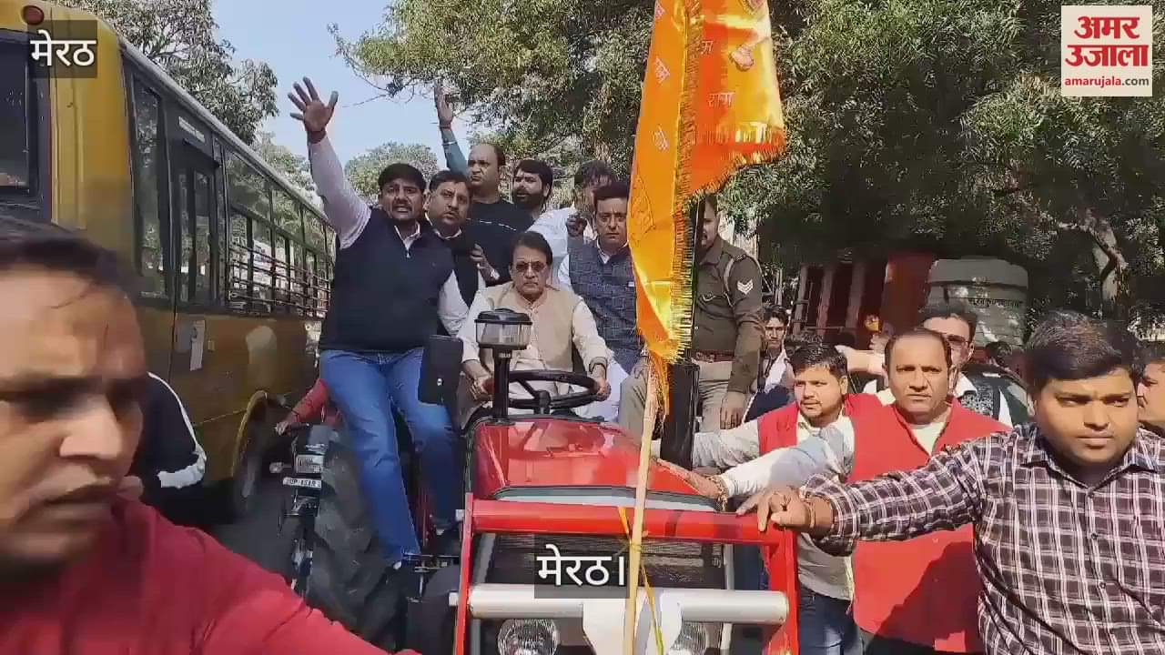 VIDEO : बांग्लादेश के खिलाफ मेरठ में उबाल, हिंदु संगठनों का प्रदर्शन, खुद ट्रैक्टर चलाकर पहुंचे सांसद अरुण गोविल