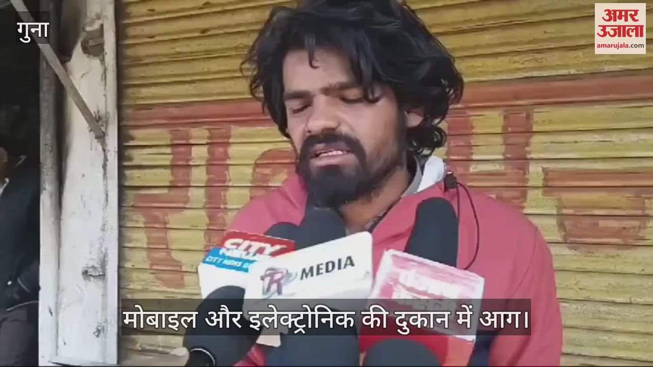 mobile shop destroyed due to fire in electricity meter In govindpuri