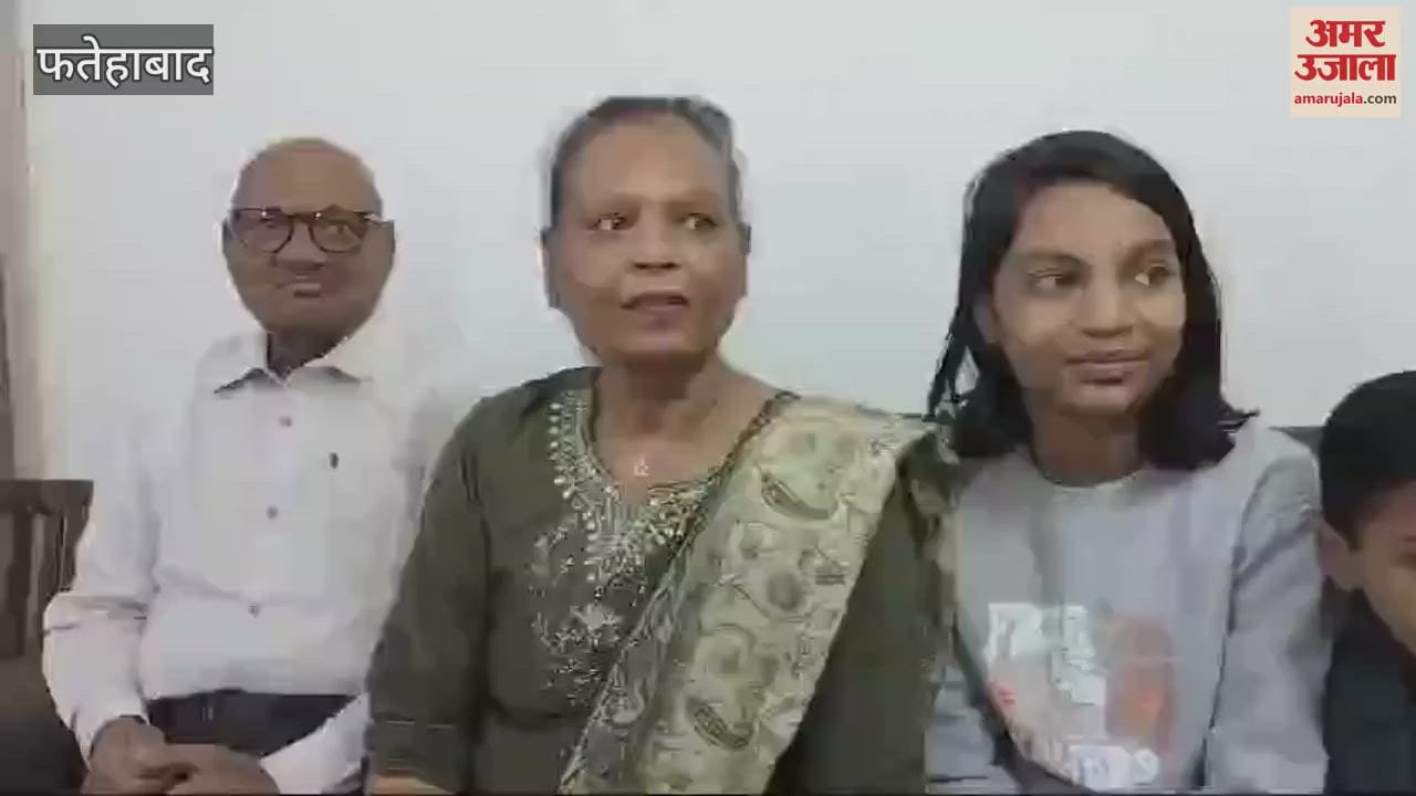 VIDEO : Cancer victim returns home to Tohana after winning 12.50 lakhs in KBC show, says- knowledge helped