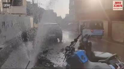 VIDEO : मुख्यमंत्री आवास के पास रेजिडेंसी रोड पर पानी की बौछार से जाम की स्थिति