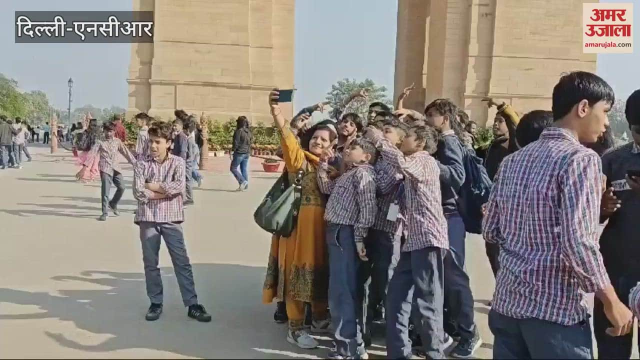 VIDEO : Sunshine blooms in the capital Delhi