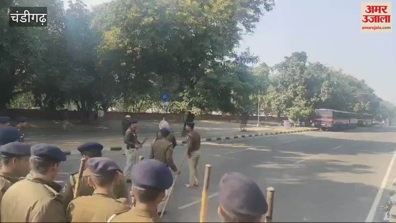 VIDEO : Punjab Congress Protest in Chandigarh