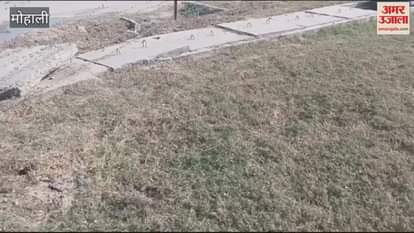 VIDEO : Fear of accident due to open drain lids on Airport Road in Mohali