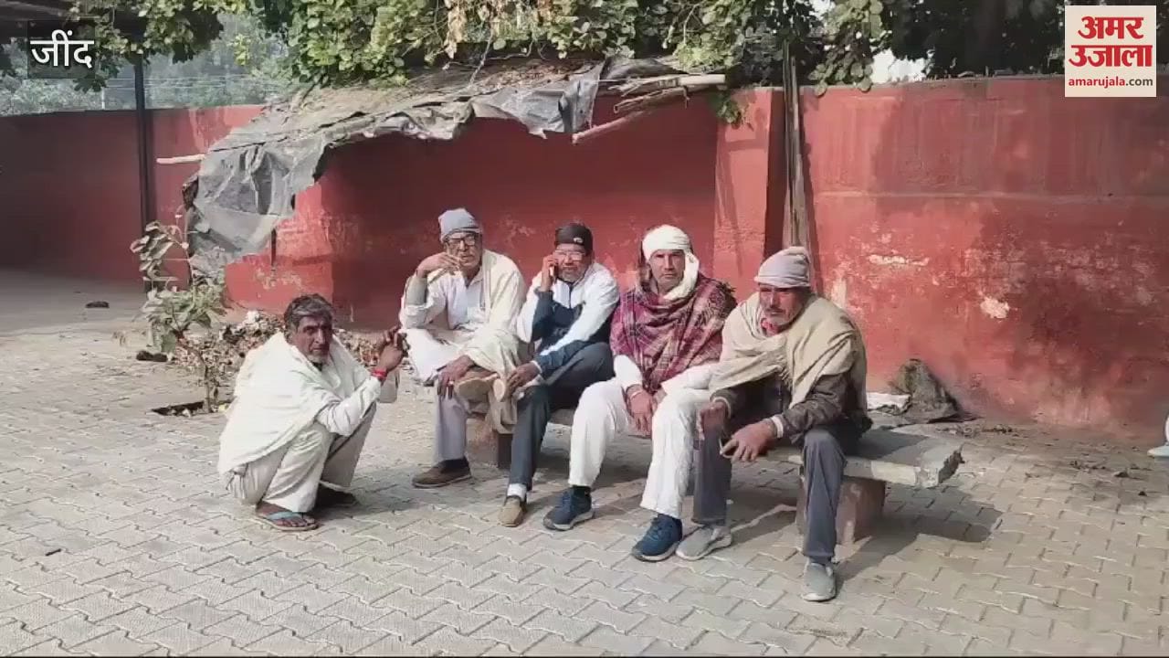 VIDEO : A young man died after being hit by a train in Jind