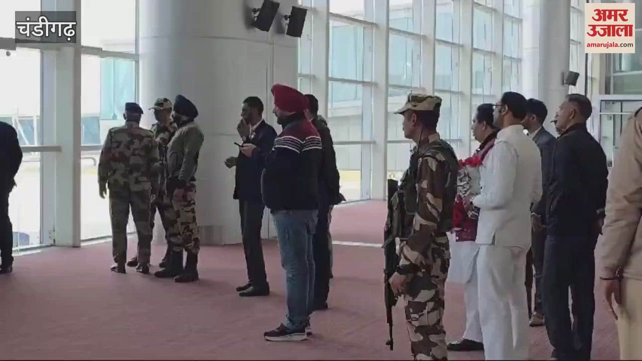 VIDEO : Rahul Gandhi reached Chandigarh, HS Lucky welcomed him at the airport