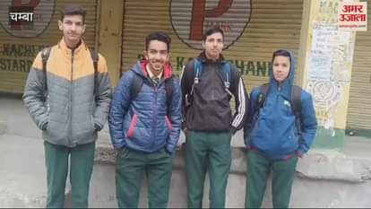 VIDEO : Students reached schools paid tribute to the former PM by observing two minutes of silence after which holiday was declared