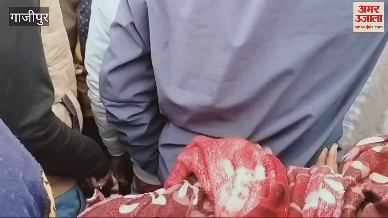 VIDEO : Murder eunuch Ghazipur Miscreants shot in head broad middle of market police arrived