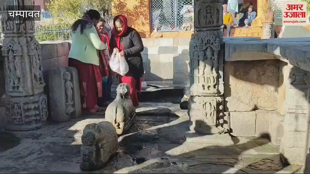 VIDEO : नए साल का जश्न...श्रद्धालुओं ने बालेश्वर मंदिर पहुंचकर पूजा-अर्चना की, आशीर्वाद लिया
