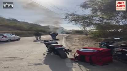 VIDEO : A moving car caught fire in Jadla of Subathu the driver narrowly escaped