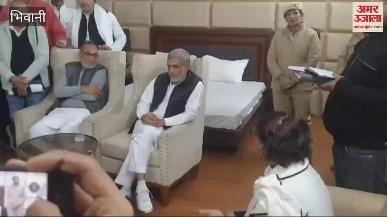 VIDEO : Haryana Women Commission Chairperson Renu Bhatia Girl Student Suicide MLA Rajbir Fartia