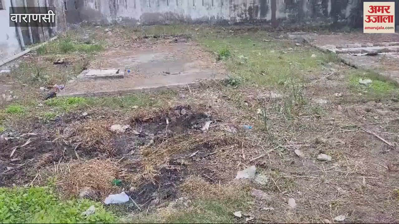 VIDEO : innocent child drowned pit in varanasi breathed last agony family members in turmoil