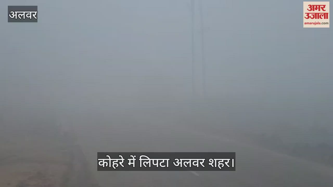 Winter became deadly in Alwar. Roads became deserted.