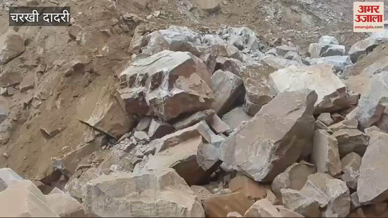 VIDEO : Stones slid from mountain in Pichopa crusher zone in Dadri; dumper damaged, one person also injured
