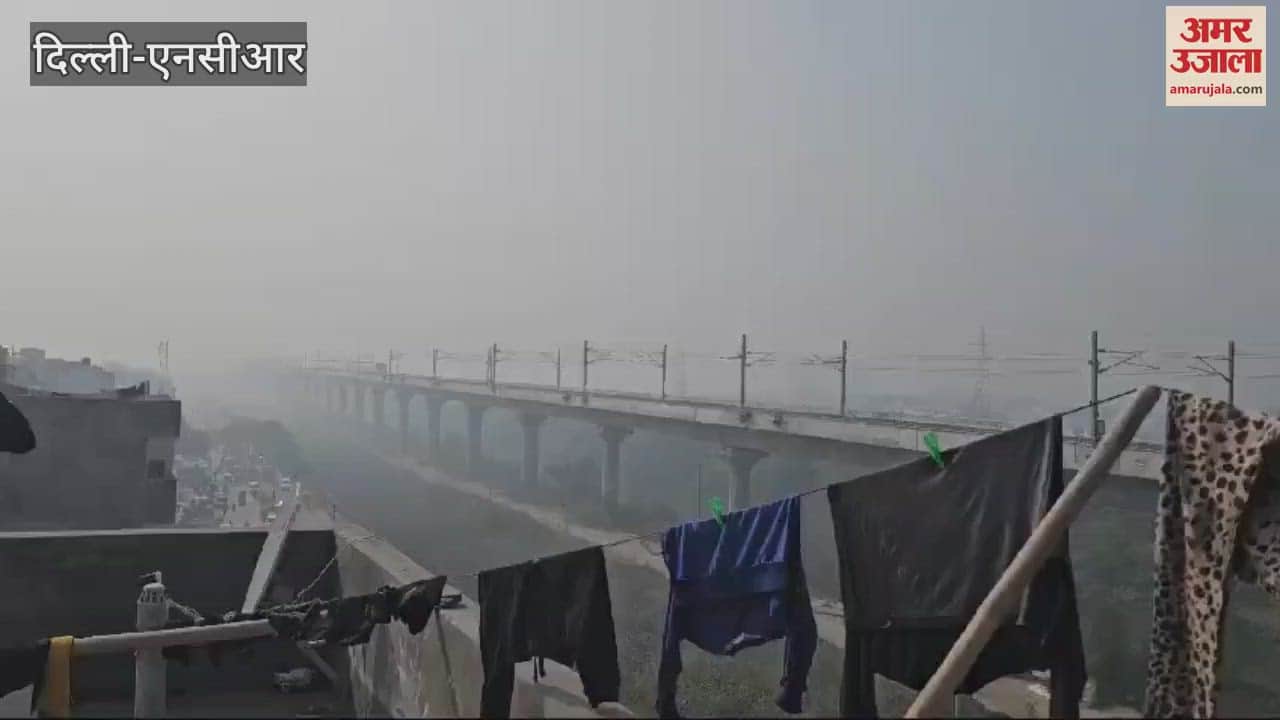 VIDEO : Trial run RRTS in Delhi workers launched a boat in canal