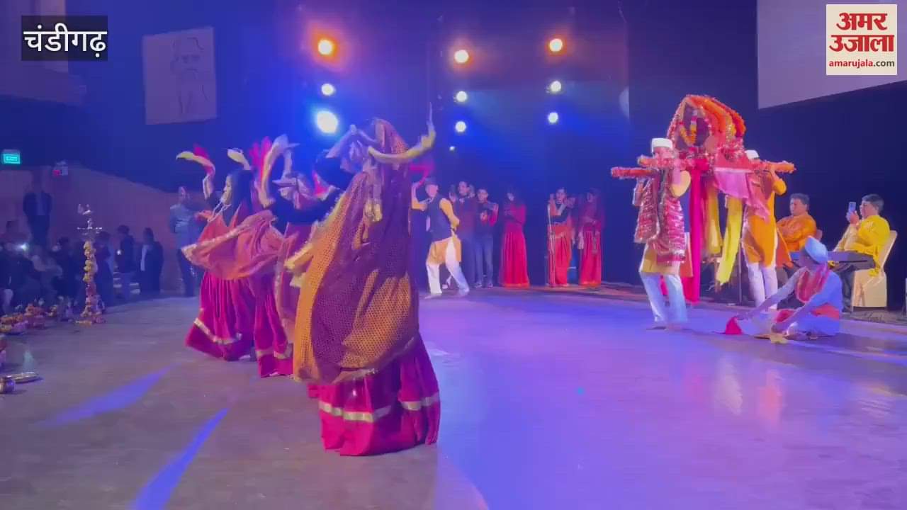 VIDEO : टैगोर थिएटर में उतराखंड के कलाकारों की प्रस्तुति