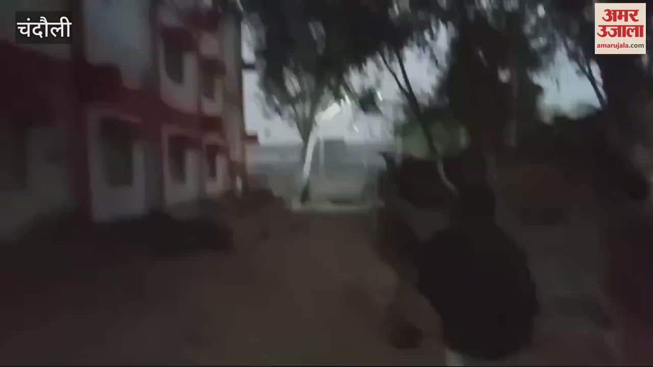 VIDEO : GRP along dog squad searched nook and corner Deen Dayal Upadhyay Junction checking campaign