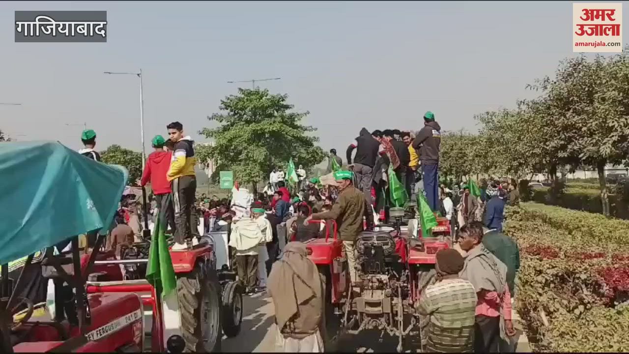 VIDEO : Farmers protest against the builder in Ghaziabad