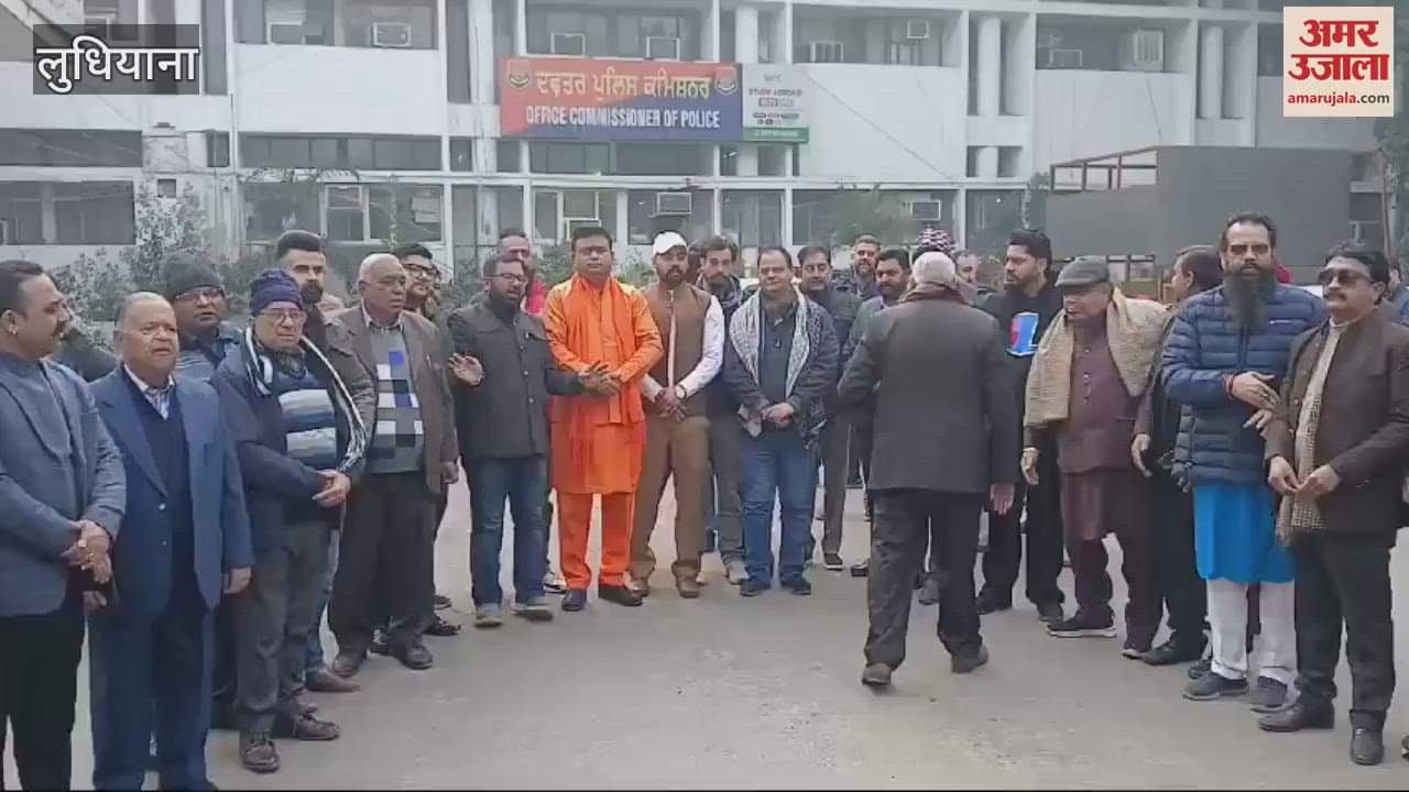 VIDEO : Hindu organizations met police commissioner in Ludhiana regarding the theft in temple