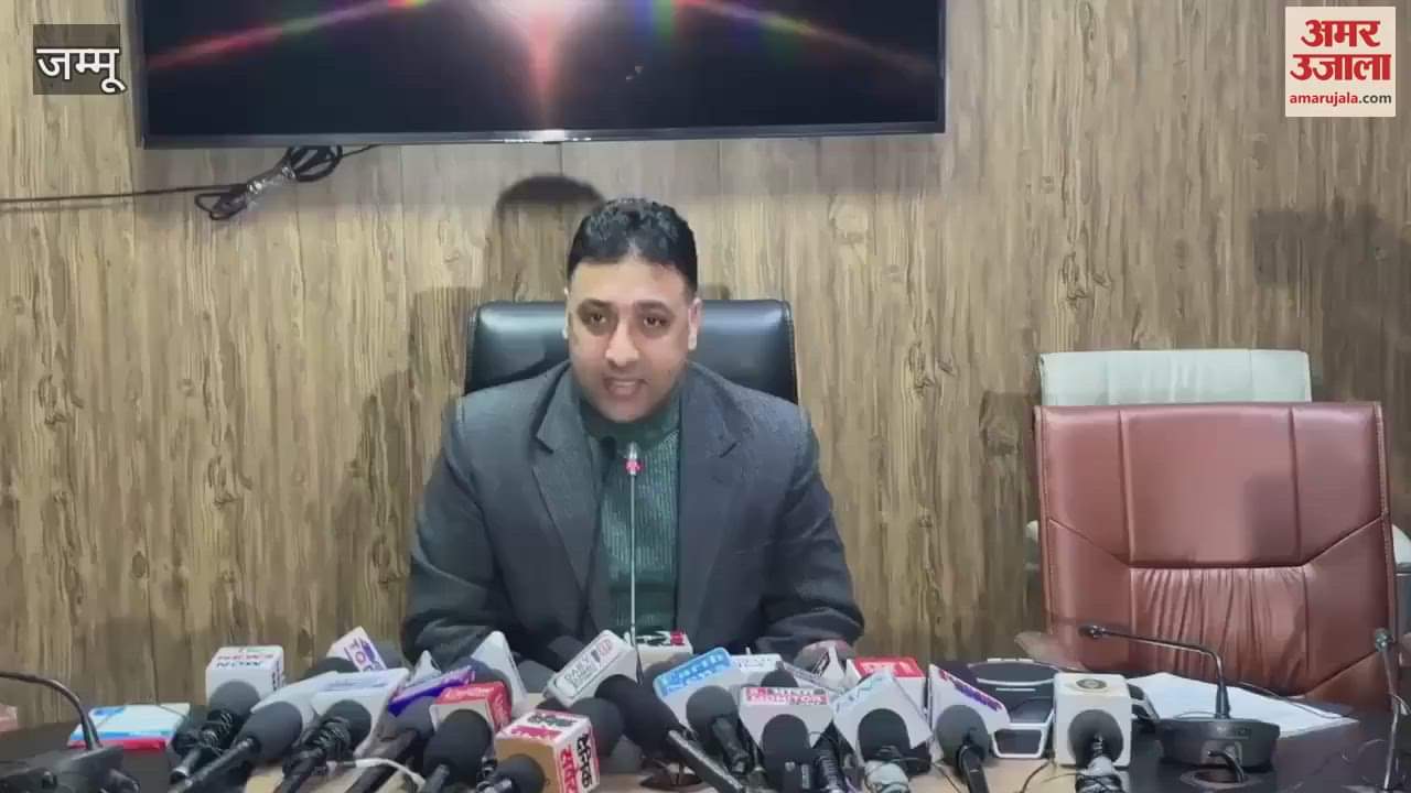VIDEO : Two officers of Srinagar Smart City Limited came under the grip of ACP, raids are going on after registering a case of disproportionate assets