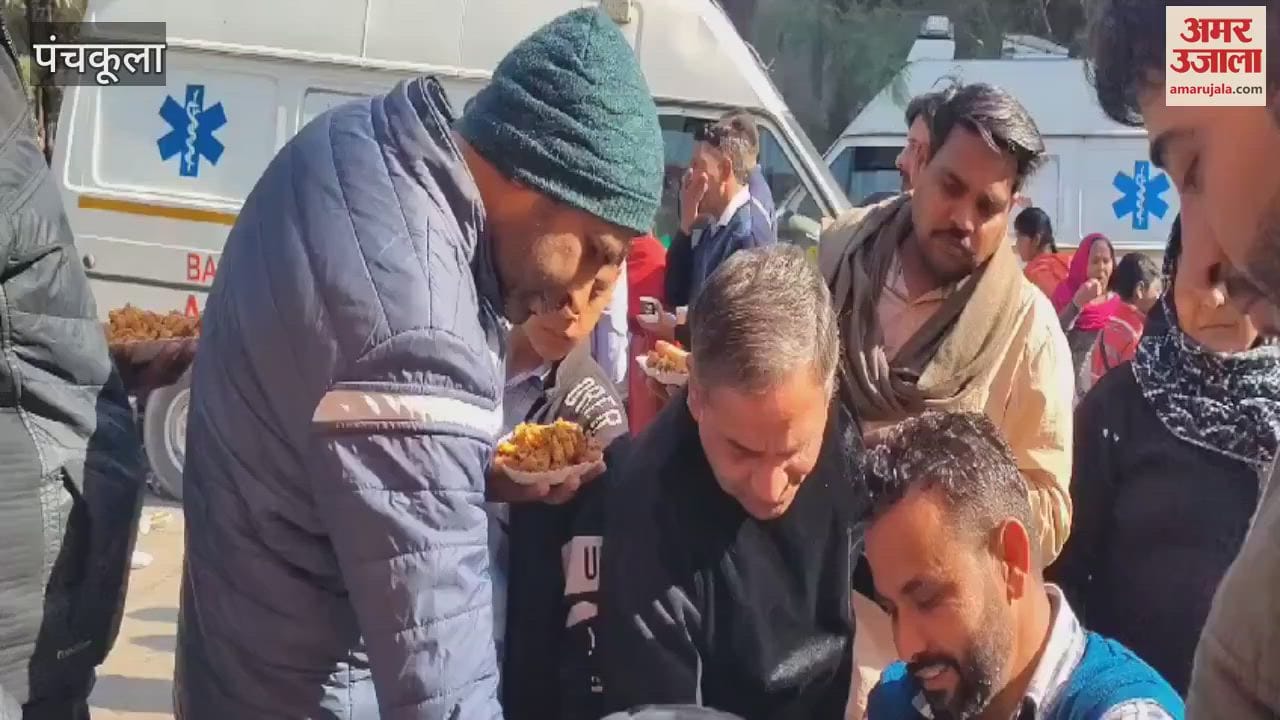 VIDEO : Government ambulance staff organised a langar on Lohri at Panchkula Sector 6 hospital