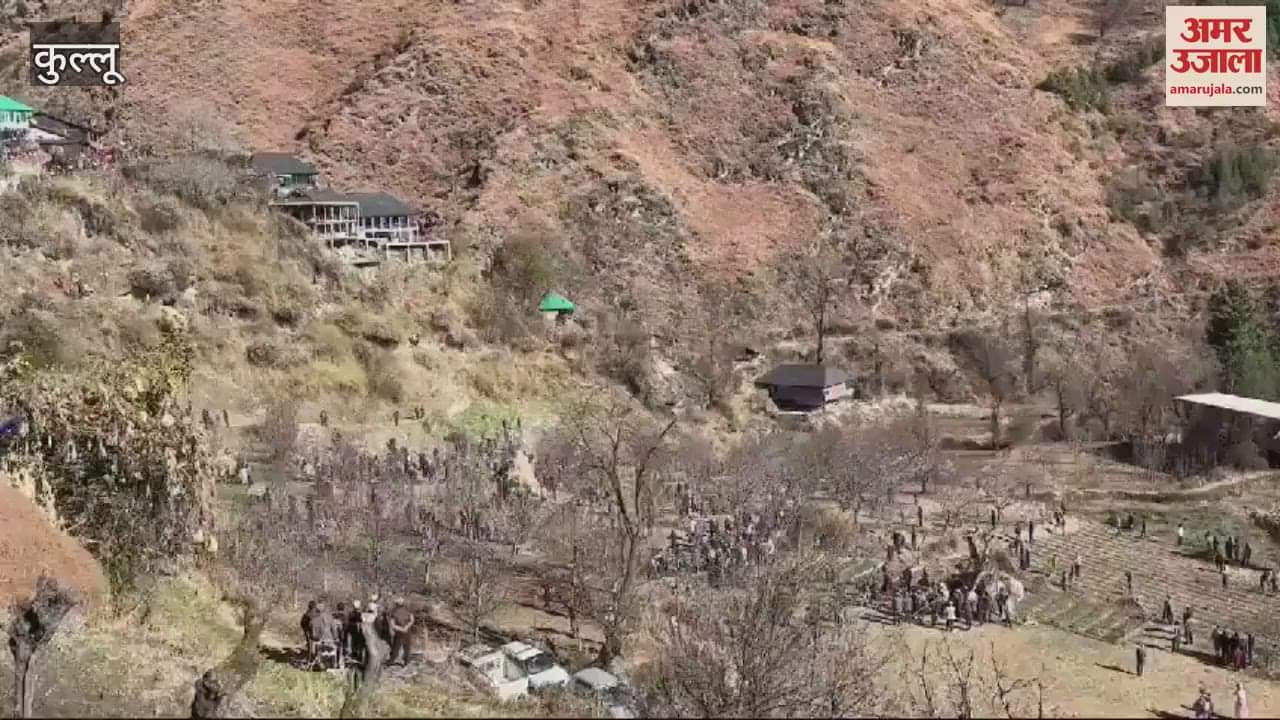 VIDEO : Evil spirits were driven away by throwing ashes in Talpini a tradition performed in honour of the deity