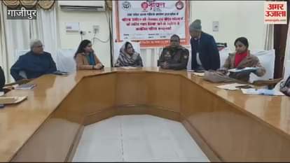 VIDEO : editing my photo sharing it victim complained Women Commission uttar pradesh in Ghazipur