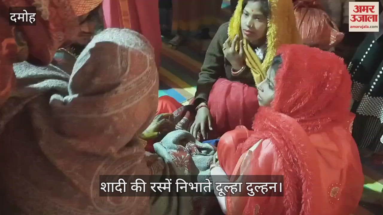 Damoh father's funeral procession taken out in morning and daughter's farewell took place in evening