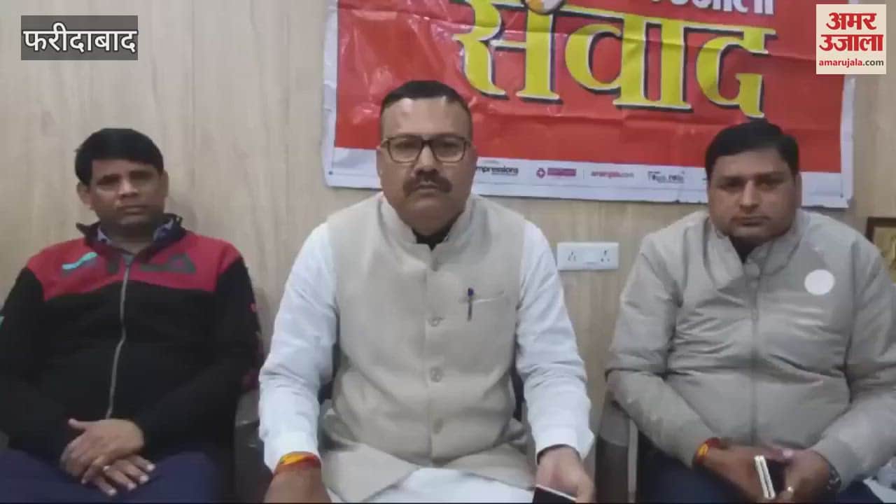 VIDEO : Jeevan Nagar scrap market traders troubled by dilapidated roads and power cuts