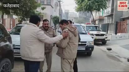 VIDEO : people entered a house in HUDA sector and opened fire in the air due to money transaction In Fatehabad