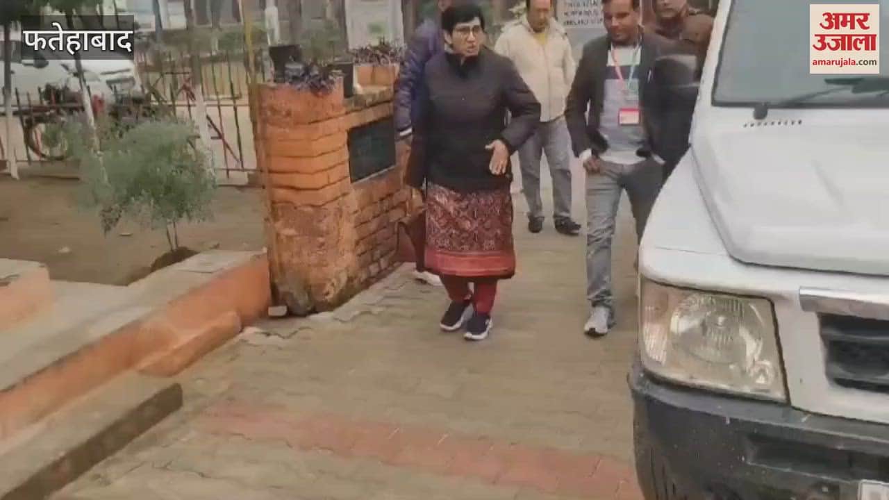 VIDEO : Entrance exam started for admission in class VI in JNV, Khara Khedi in Fatehabad